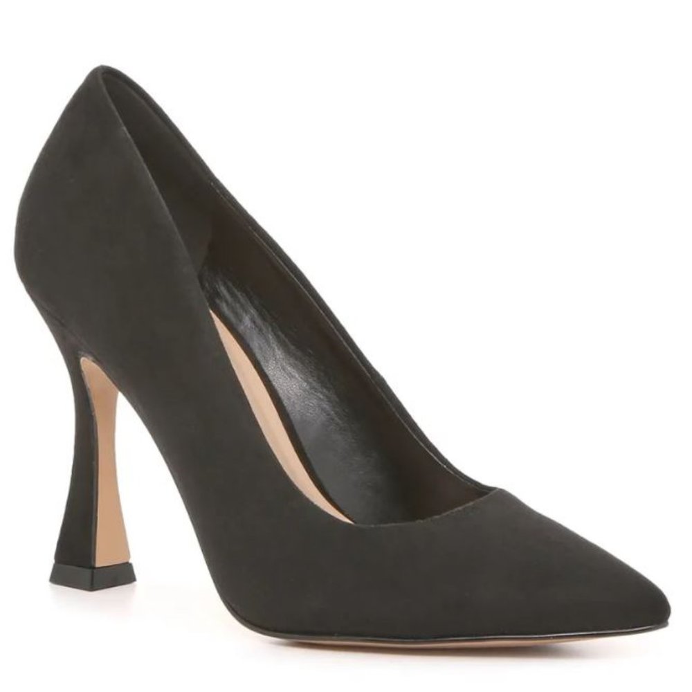 NWOB Black Sofy Pump